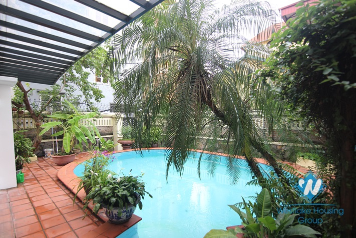 Stunning villa with swimming pool for rent in Tay Ho, Hanoi